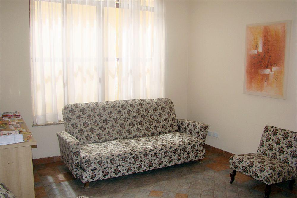 Hotel Euro Suite Pocos De Caldas By Nacional Inn מראה חיצוני תמונה