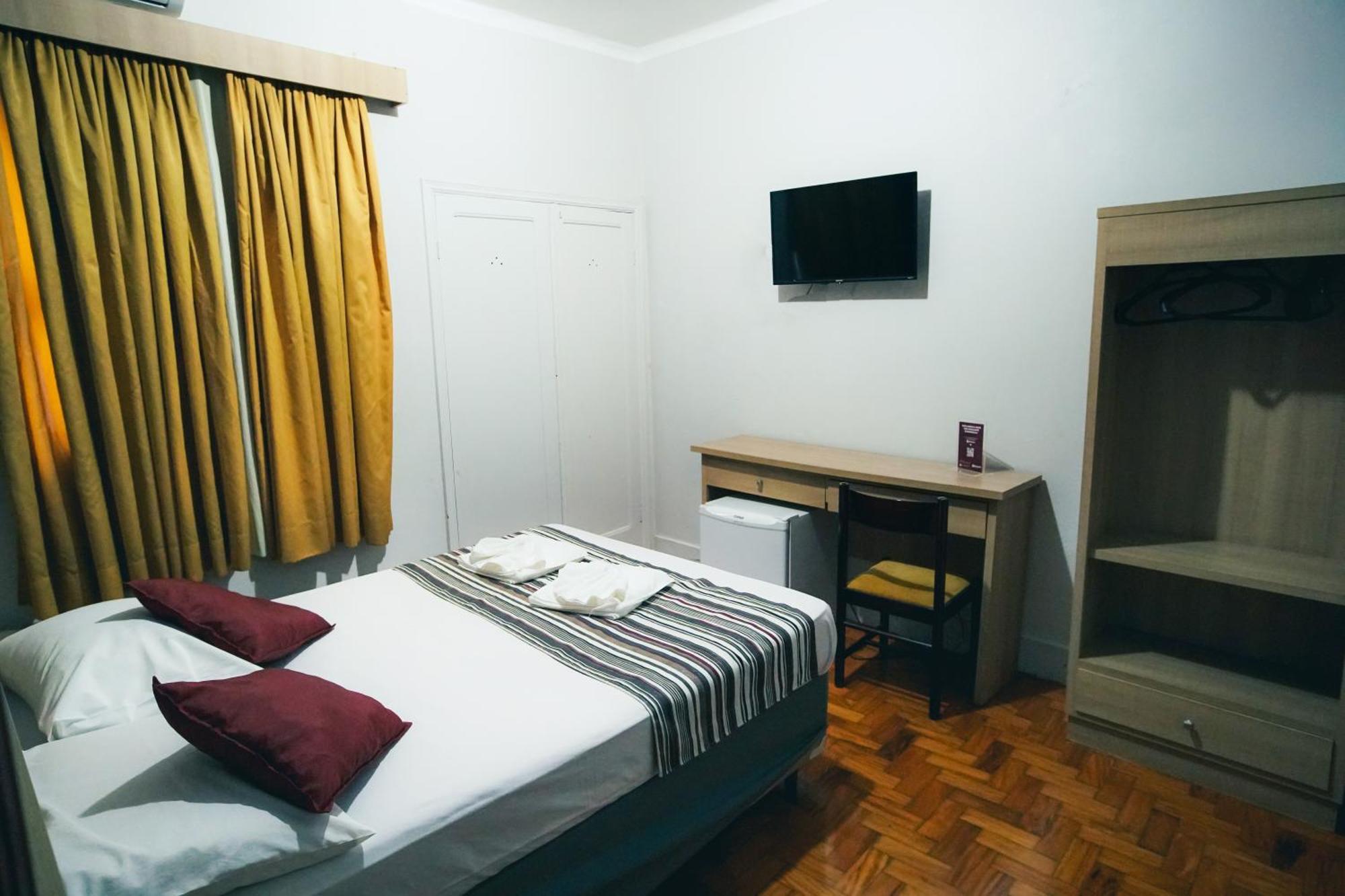 Hotel Euro Suite Pocos De Caldas By Nacional Inn מראה חיצוני תמונה