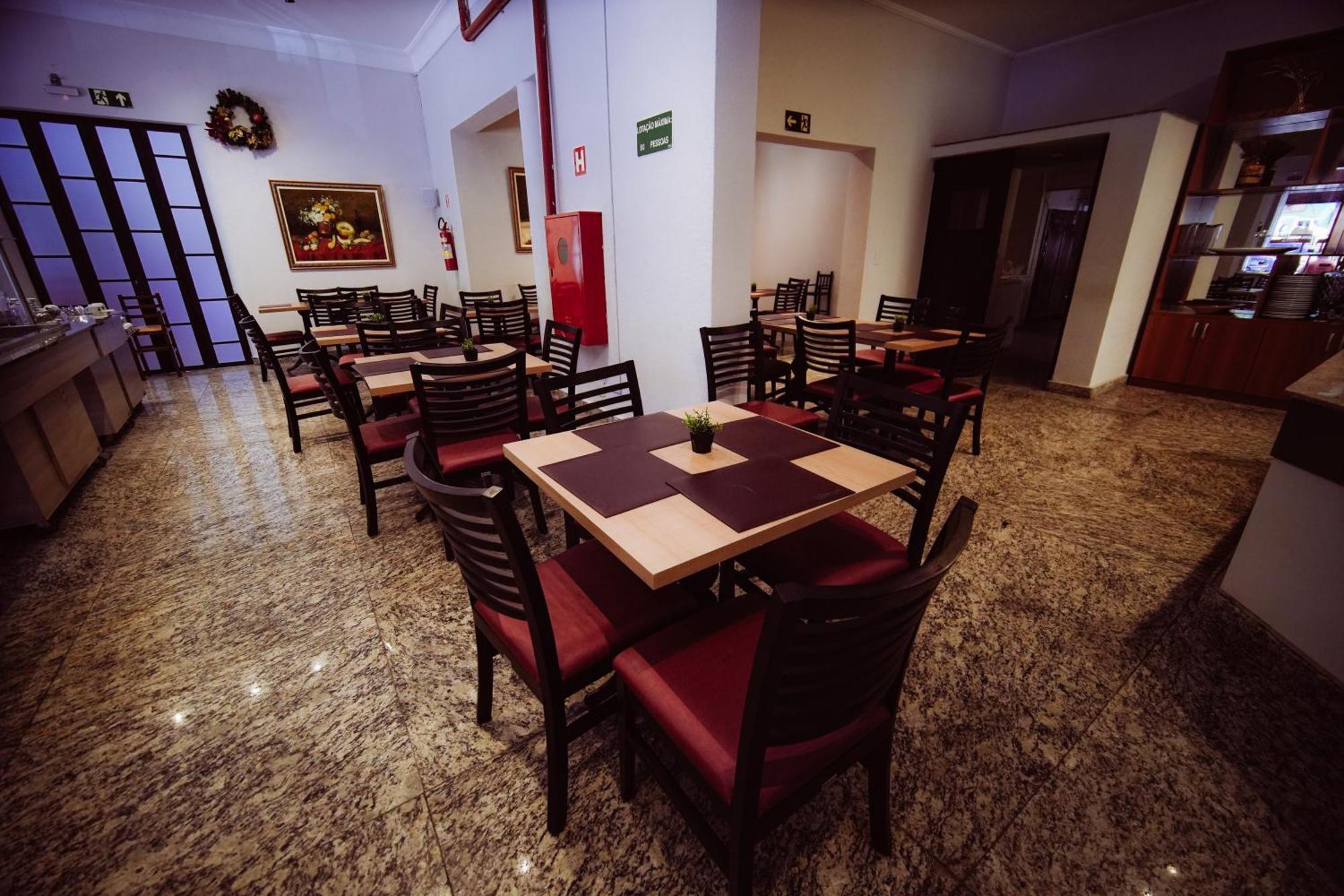 Hotel Euro Suite Pocos De Caldas By Nacional Inn מראה חיצוני תמונה