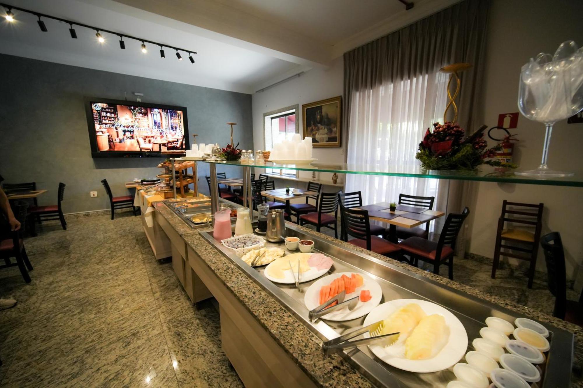 Hotel Euro Suite Pocos De Caldas By Nacional Inn מראה חיצוני תמונה