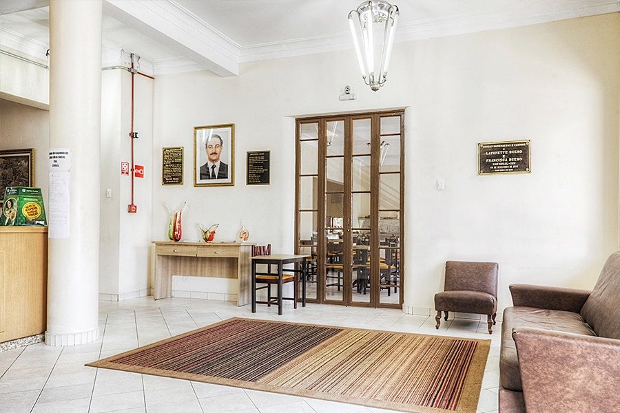 Hotel Euro Suite Pocos De Caldas By Nacional Inn מראה חיצוני תמונה
