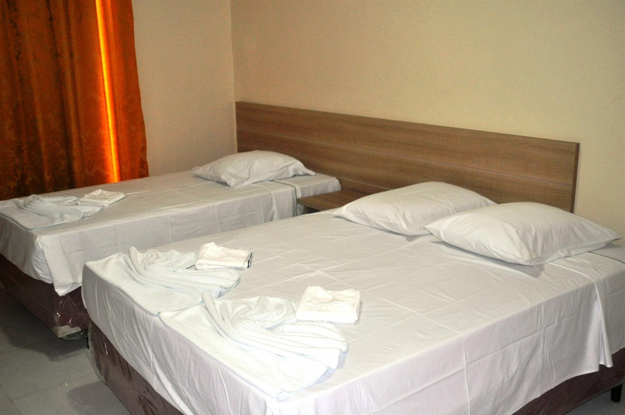 Hotel Euro Suite Pocos De Caldas By Nacional Inn מראה חיצוני תמונה